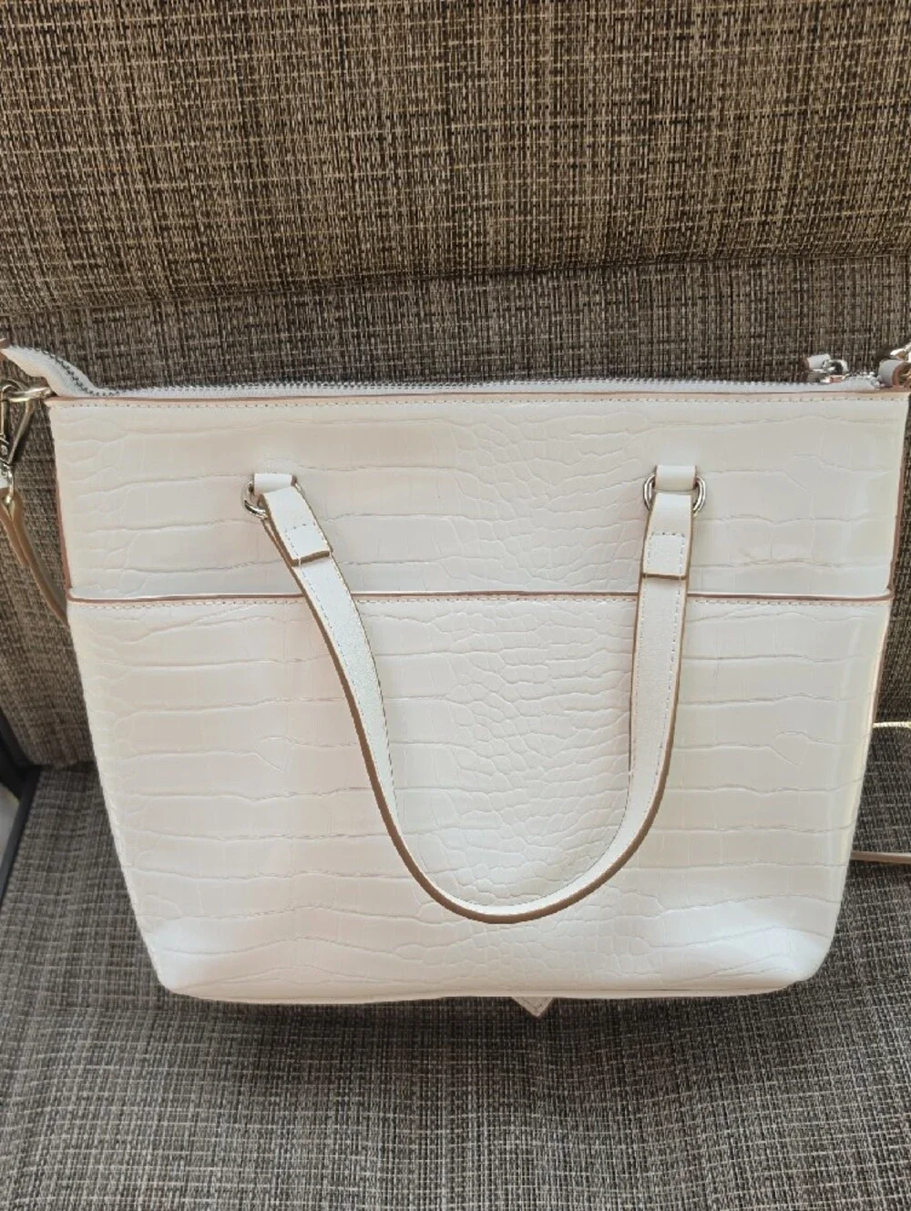 ANNE KLEIN Croc-Embossed White Bag with Floral Scarf Accent